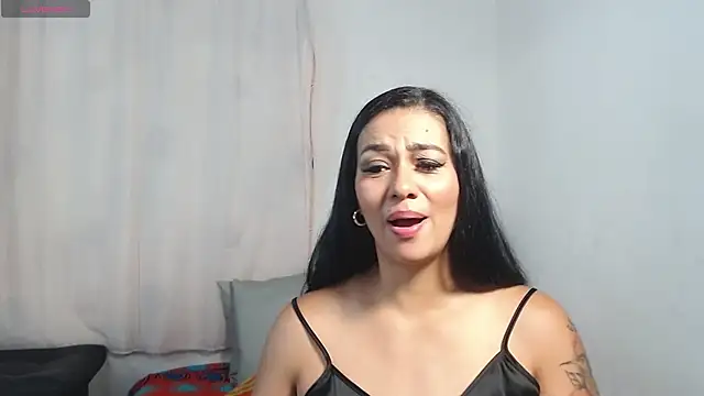 Daphne Gabor online show from February 26, 4:58 am