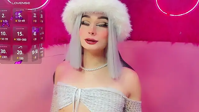 Snapshot of Irina_milkmaid chatting on March 7, 7:38 pm Irina milkmaid online show from March 7, 7:38 pm