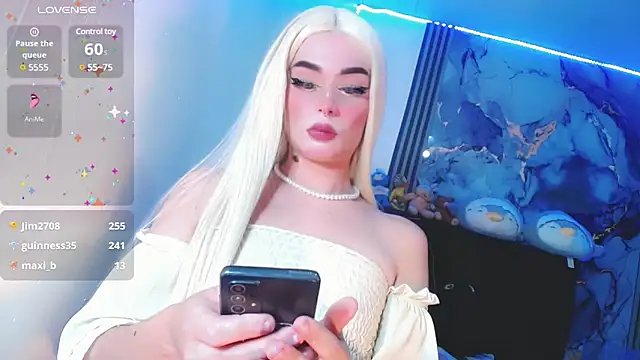 Snapshot of Irina_milkmaid chatting on March 12, 1:58 am Irina milkmaid online show from March 12, 1:58 am