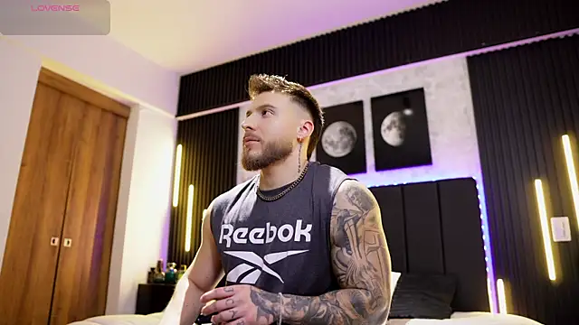 David blake  online show from December 3, 6:21 am