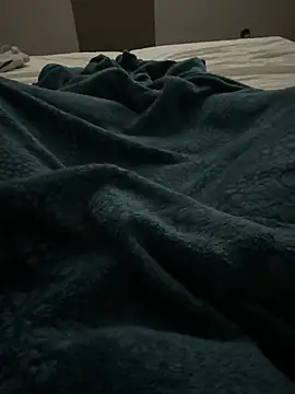 Snapshot of kishamis69 chatting on February 15, 2:04 am kishamis69 online show from February 15, 2:04 am