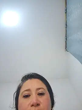 Snapshot of Sexy_Tifany chatting on October 3, 3:03 am Sexy Tifany online show from October 3, 3:03 am