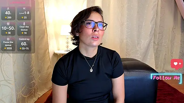 Snapshot of sophia_dumont chatting on March 3, 2:26 am sophia dumont online show from March 3, 2:26 am