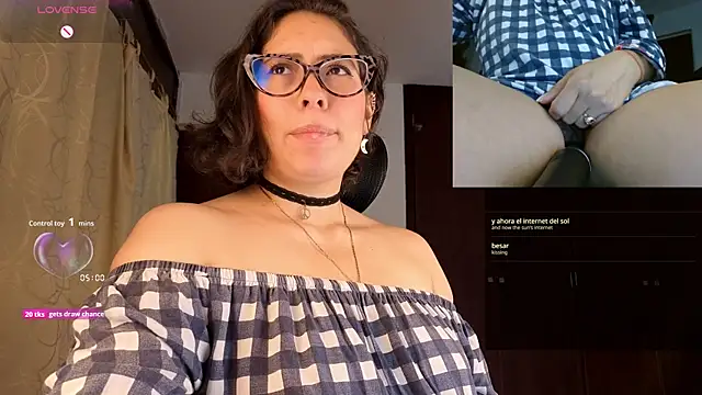 sophia dumont online show from November 26, 11:06 pm