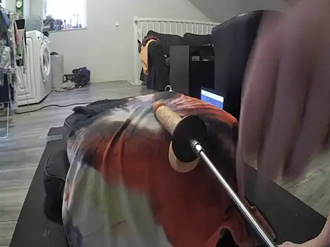 YourLoveBoyKevin online show from February 19, 3:52 pm