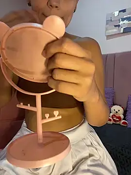 Snapshot of trex_x chatting on September 30, 6:46 pm trex x online show from September 30, 6:46 pm