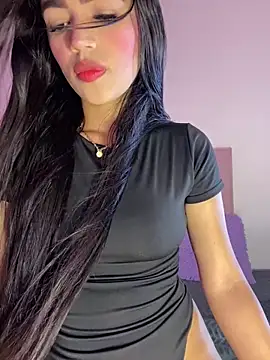 Snapshot of trex_x chatting on October 25, 6:46 pm trex x online show from October 25, 6:46 pm