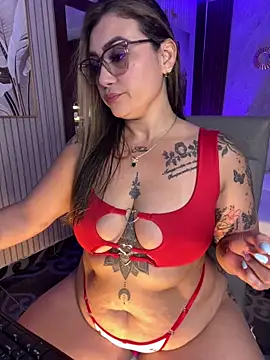 Madissonlove 1 online show from May 16, 2:27 pm