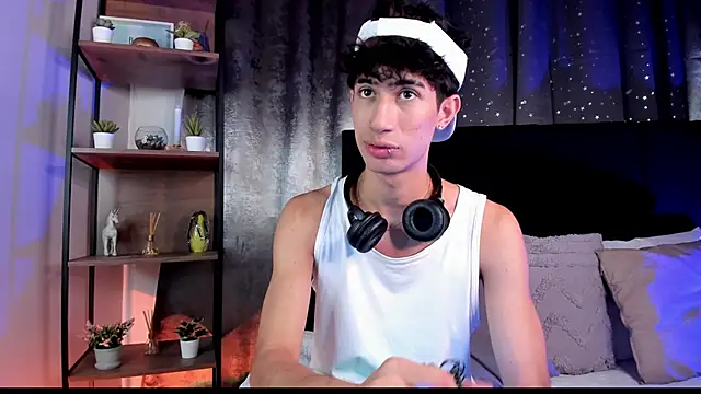 NovaaWheler online show from November 27, 9:17 pm