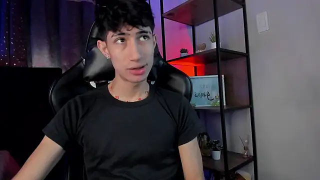 NovaaWheler online show from April 4, 11:51 am