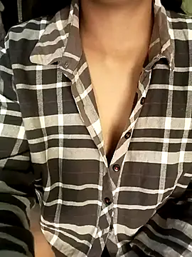 Snapshot of sufiya-ji chatting on February 24, 5:20 pm sufiya-ji online show from February 24, 5:20 pm