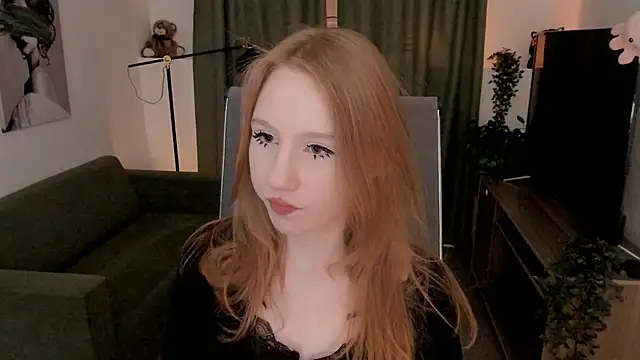 DariaTate online show from May 7, 11:37 am