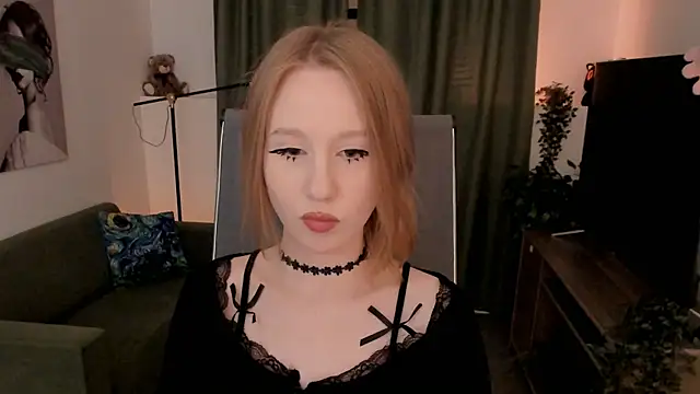 DariaTate online show from May 9, 2:44 pm