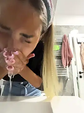 BonyBon29 online show from May 21, 7:48 am