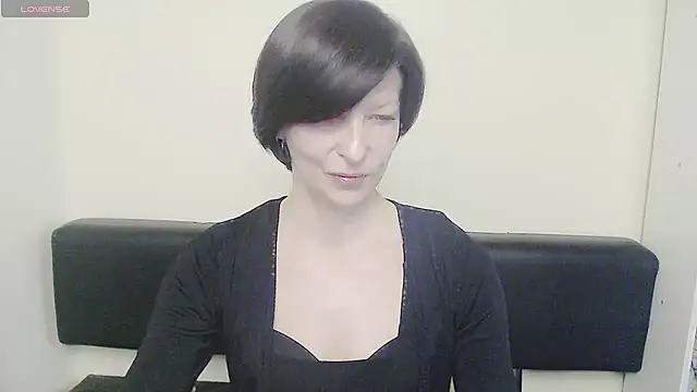  AngeliaFlow  online show from February 13, 12:43 pm
