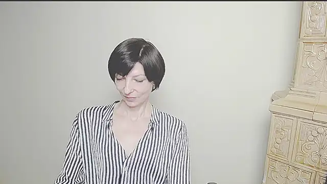  AngeliaFlow  online show from March 11, 10:18 am