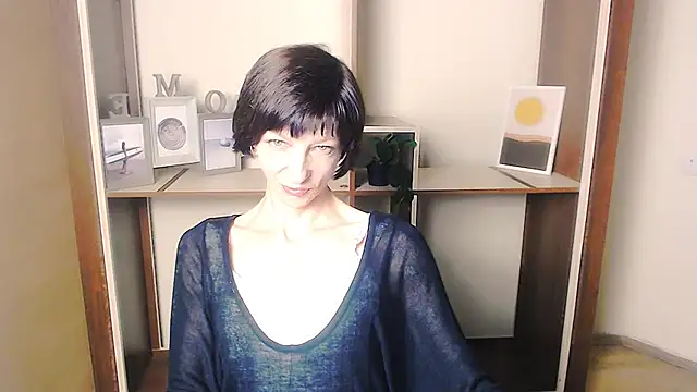  AngeliaFlow  online show from September 10, 5:51 am