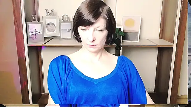  AngeliaFlow  online show from June 26, 7:02 am