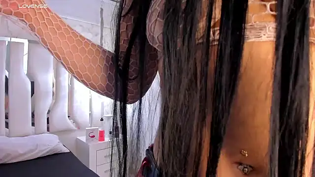 lolyyuno online show from March 12, 3:18 pm