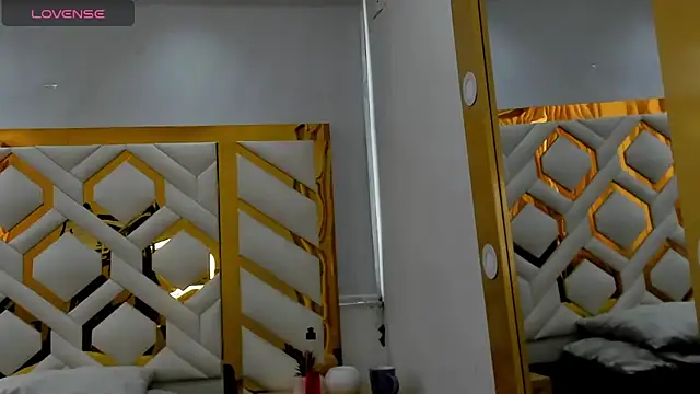 lolyyuno online show from March 20, 12:11 pm