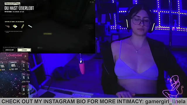 Snapshot of Gamergirl-Linela chatting on October 7, 3:14 am Gamergirl-Linela online show from October 7, 3:14 am