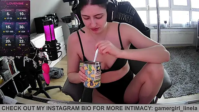 Gamergirl-Linela online show from May 9, 5:07 pm