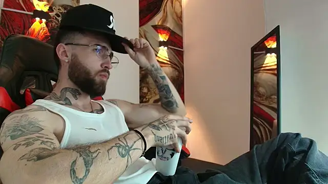 Snapshot of Luke_davis01 chatting on September 24, 1:14 pm Luke davis01 online show from September 24, 1:14 pm