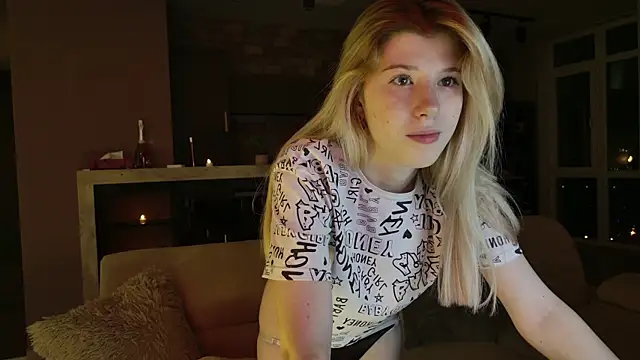 Bella amory online show from February 7, 2:40 am