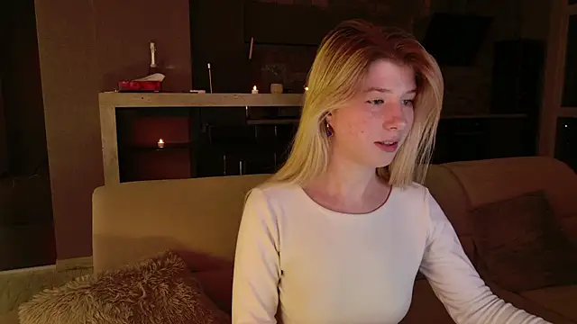 Bella amory online show from February 11, 8:42 pm