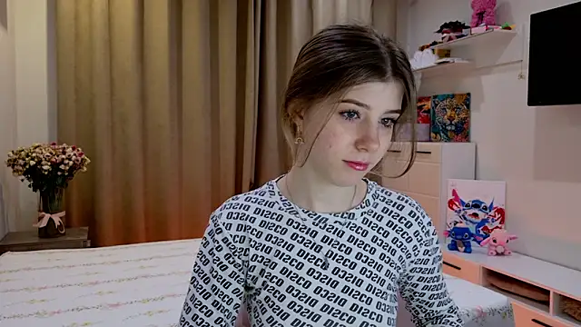 Snapshot of Bella_amory chatting on March 15, 6:03 pm Bella amory online show from March 15, 6:03 pm