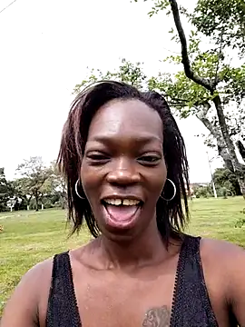 Snapshot of Lesly_warrio chatting on February 4, 3:29 pm Lesly warrio online show from February 4, 3:29 pm