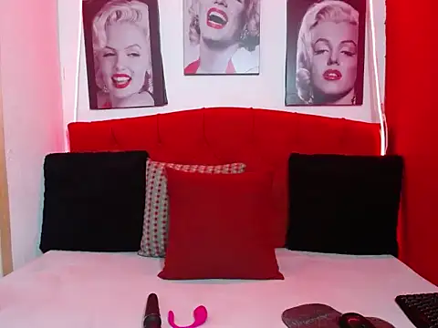 Tiana Ebony18 online show from February 12, 12:00 pm