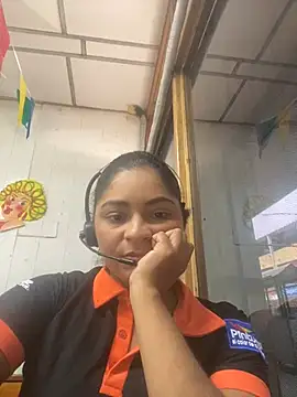 Snapshot of Tana_latin chatting on February 26, 4:14 pm Tana latin online show from February 26, 4:14 pm