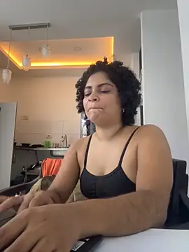 Snapshot of Tana_latin chatting on October 16, 11:39 pm Tana latin online show from October 16, 11:39 pm