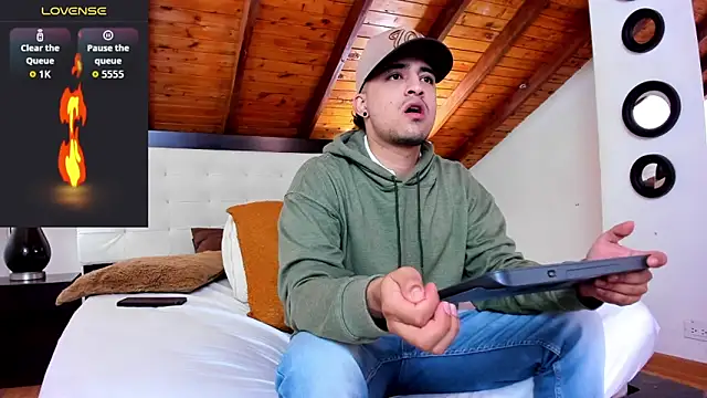 Sebastian Berne online show from October 13, 7:25 pm