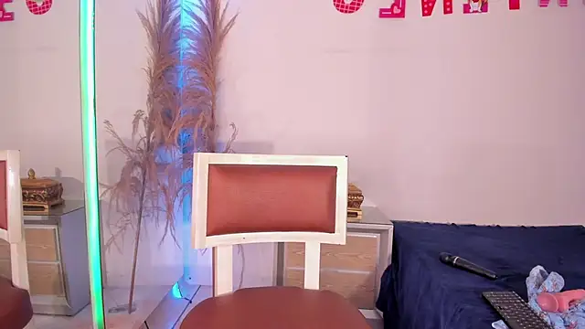 kassandra Lara online show from February 20, 2:07 am