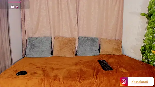 kassandra Lara online show from September 12, 1:22 pm