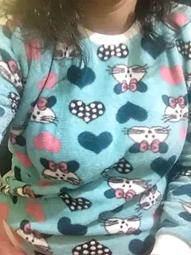 Your cutiepie  online show from December 16, 6:02 pm