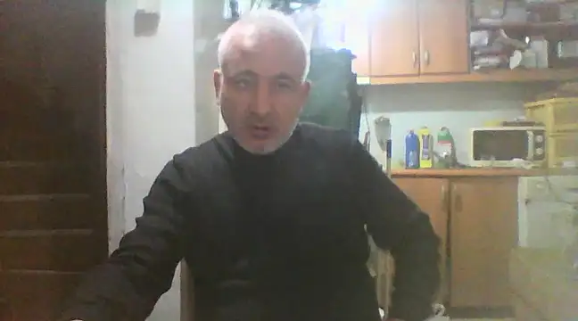 Snapshot of murat7888 chatting on March 8, 8:55 am murat7888 online show from March 8, 8:55 am