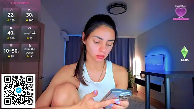 Snapshot of EmiliaZen chatting on September 24, 12:08 pm EmiliaZen online show from September 24, 12:08 pm