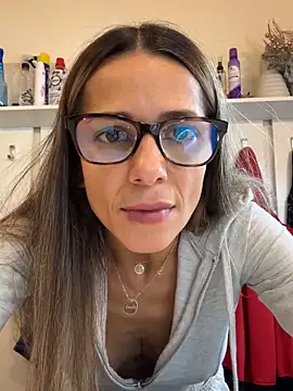 Snapshot of PlayfulShow chatting on October 28, 10:30 am PlayfulShow online show from October 28, 10:30 am