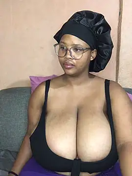 NonoGotBoobies online show from February 6, 2:22 am