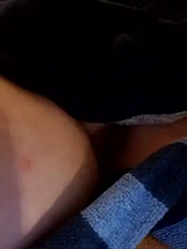 Snapshot of NoLubricantNeeded chatting on January 11, 10:59 pm NoLubricantNeeded online show from January 11, 10:59 pm