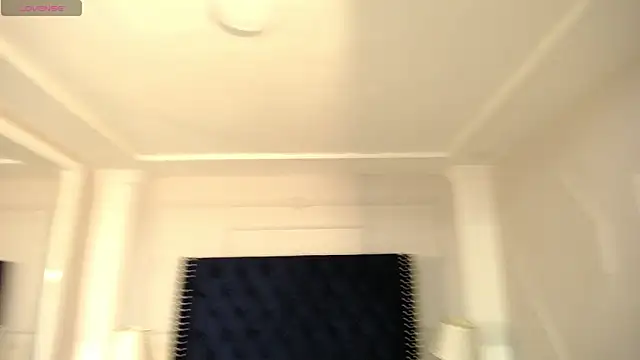 LiamRivers  online show from February 7, 6:44 pm