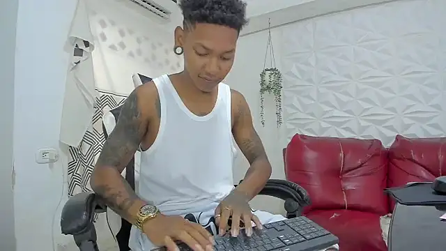 blackdirty420 online show from October 10, 7:02 pm