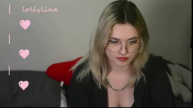 Snapshot of lollylina chatting on March 1, 9:37 pm lollylina online show from March 1, 9:37 pm
