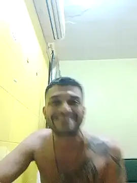 Snapshot of crazyfreaking chatting on February 17, 8:36 pm crazyfreaking online show from February 17, 8:36 pm