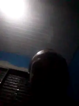 Snapshot of Ailton9865 chatting on April 19, 1:16 am Ailton9865 online show from April 19, 1:16 am