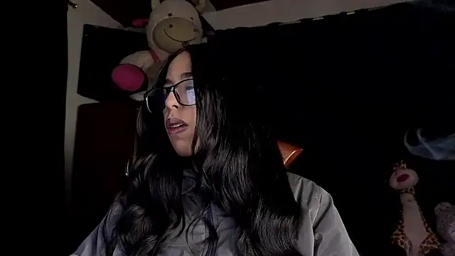 Snapshot of melissa_becraft chatting on April 7, 2:23 am melissa becraft online show from April 7, 2:23 am