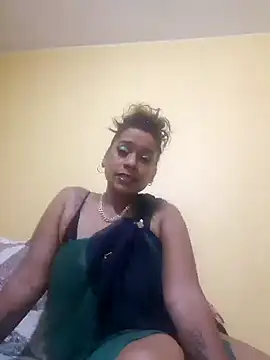 Snapshot of 1fiestyalpha chatting on February 9, 6:26 pm 1fiestyalpha online show from February 9, 6:26 pm